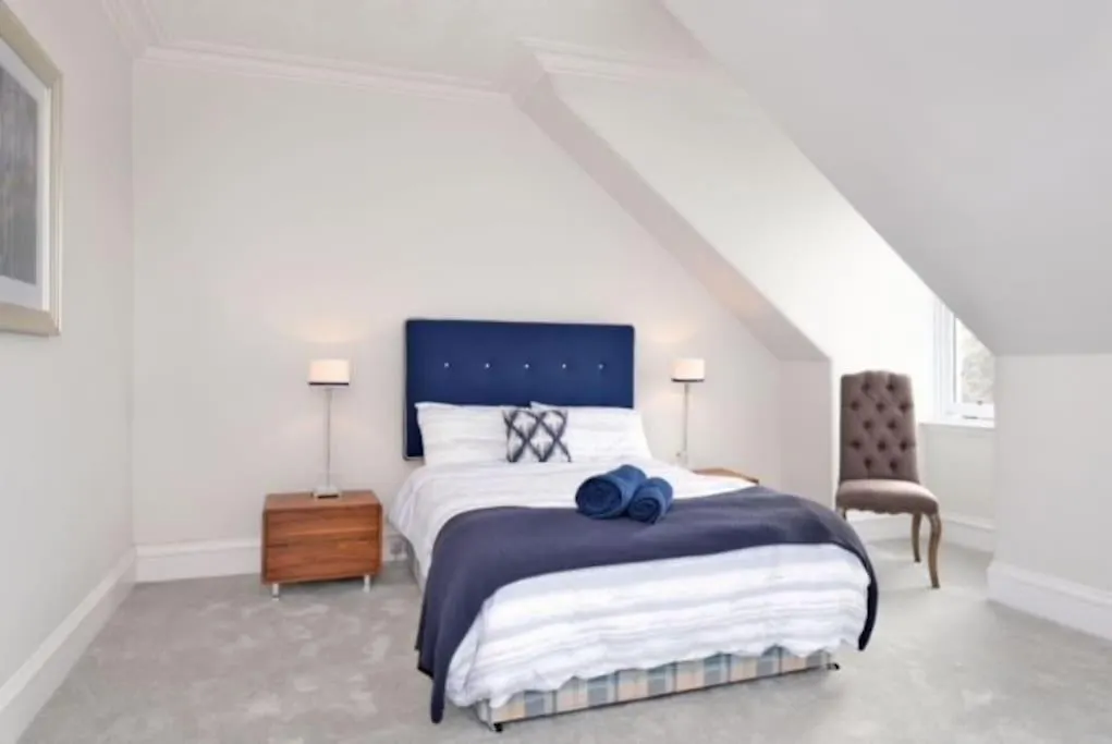 Luxury West End Apartment 阿伯丁